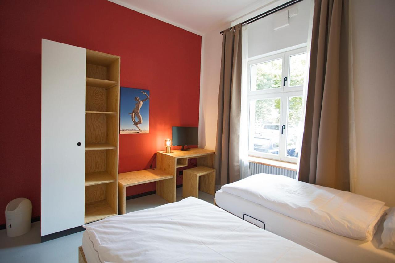 Schillinger-Berlin Am Tempelhofer Feld Aparthotel Luaran gambar