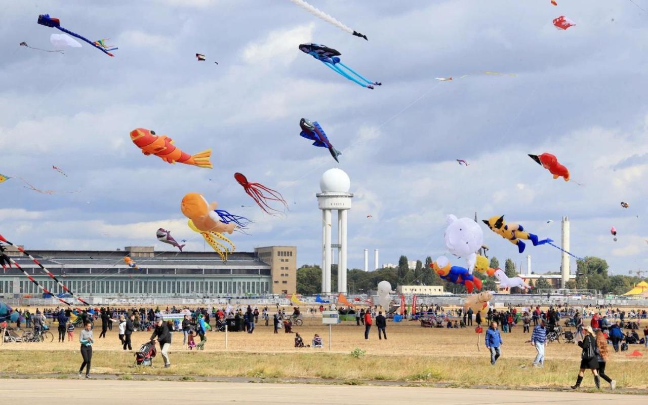 Schillinger-Berlin Am Tempelhofer Feld Aparthotel Luaran gambar